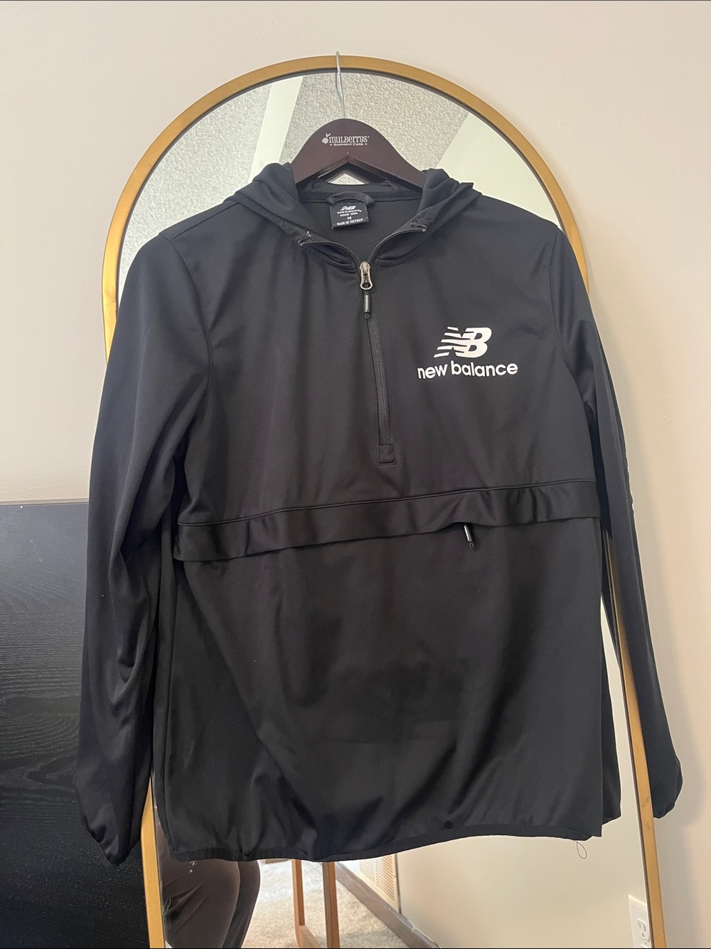 New Balance Black Hooded Half-Zip Pullover Size M